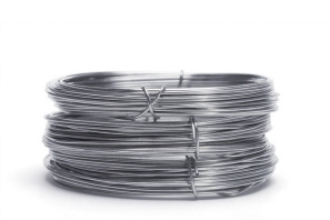 الفولاذ المقاوم للصدأ والزنبرك والأشرطة المقوية - بولندا. صفائح، أسلاك، أنابيب