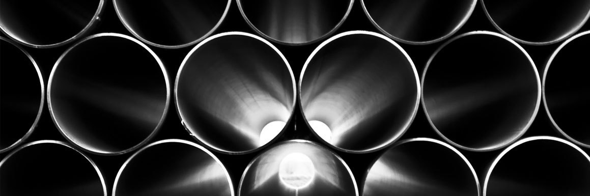 الفولاذ المقاوم للصدأ والزنبرك والأشرطة المقوية - بولندا. صفائح، أسلاك، أنابيب